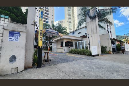 Apartamento para alugar com 62m², 2 quartos e 1 vagaFachada