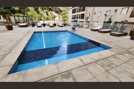 Apartamento para alugar com 62m², 2 quartos e 1 vagaÁrea comum - Piscina