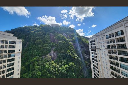Apartamento para alugar com 62m², 2 quartos e 1 vagaVista da Suíte