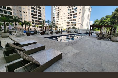 Apartamento para alugar com 62m², 2 quartos e 1 vagaÁrea comum - Piscina