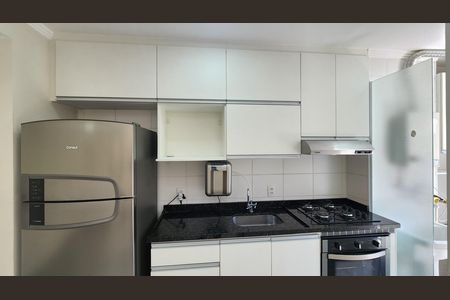 Apartamento para alugar com 62m², 2 quartos e 1 vagaCozinha 