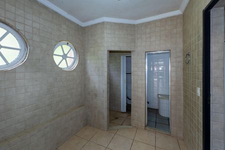 Casa de condomínio para alugar com 1200m², 4 quartos e 6 vagasSaúna