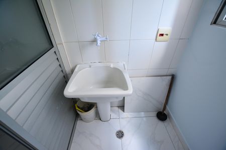 Apartamento para alugar com 54m², 3 quartos e 1 vagaAREA DE SERVIÇO