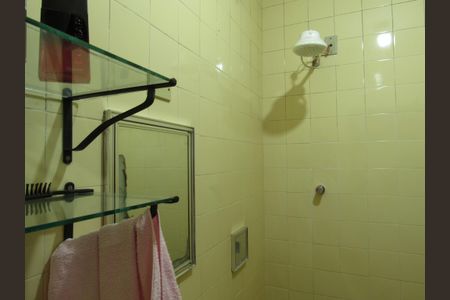 Casa à venda com 300m², 1 quarto e 3 vagasBanheiro 2