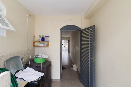 Casa à venda com 145m², 3 quartos e 2 vagas Casa à venda com 145m², 3 quartos e 2 vagasÁrea de Serviço