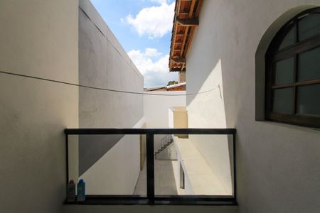 Casa à venda com 145m², 3 quartos e 2 vagas Casa à venda com 145m², 3 quartos e 2 vagasVaranda