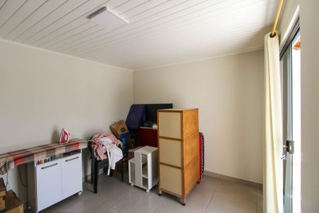 Casa à venda com 145m², 3 quartos e 2 vagas Casa à venda com 145m², 3 quartos e 2 vagasQuarto 3