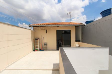 Casa à venda com 145m², 3 quartos e 2 vagas Casa à venda com 145m², 3 quartos e 2 vagasÁrea externa