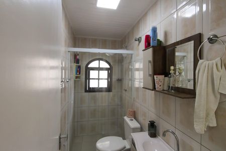 Casa à venda com 145m², 3 quartos e 2 vagasBanheiro