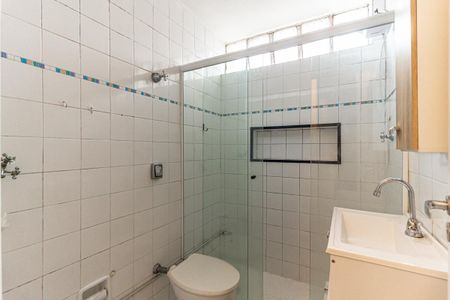Studio para alugar com 31m², 1 quarto e 1 vaga Studio para alugar com 31m², 1 quarto e 1 vagaBanheiro