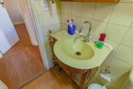 Apartamento à venda com 53m², 2 quartos e 2 vagas Apartamento à venda com 53m², 2 quartos e 2 vagasBanheiro