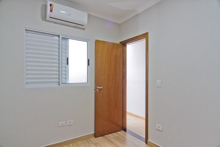 Casa à venda com 120m², 3 quartos e 2 vagas Casa à venda com 120m², 3 quartos e 2 vagasQuarto 1