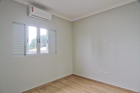 Casa à venda com 120m², 3 quartos e 2 vagas Casa à venda com 120m², 3 quartos e 2 vagasQuarto 2