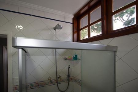 Casa à venda com 402m², 3 quartos e 5 vagasBanheiro social