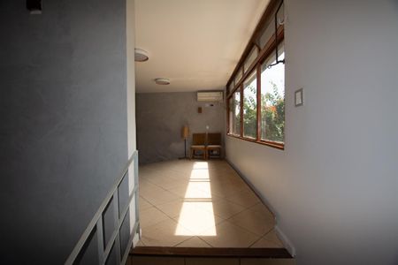 Casa à venda com 402m², 3 quartos e 5 vagasEdícula