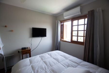 Casa à venda com 402m², 3 quartos e 5 vagasSuíte
