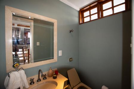 Casa à venda com 402m², 3 quartos e 5 vagasLavabo