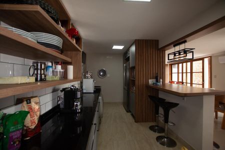 Casa à venda com 402m², 3 quartos e 5 vagasCozinha