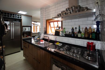 Casa à venda com 402m², 3 quartos e 5 vagasCozinha