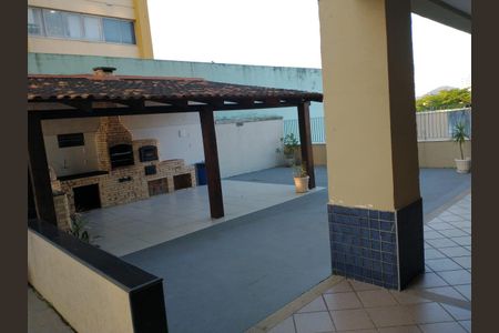 Apartamento à venda com 74m², 2 quartos e 1 vaga