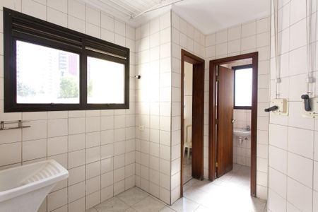 Apartamento para alugar com 127m², 3 quartos e 2 vagasÁrea de Serviço