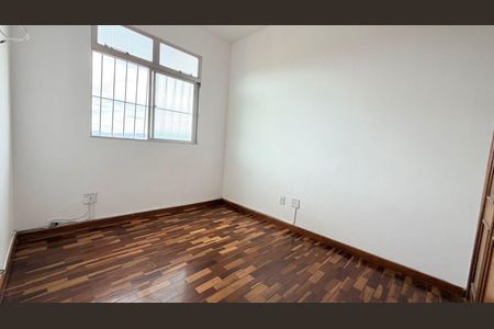 Apartamento para alugar com 3 quartos, 72m² em Monsenhor Messias, Belo Horizonte