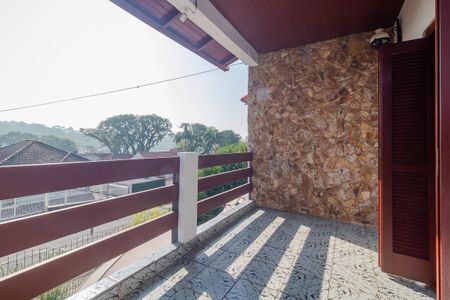 Casa para alugar com 206m², 4 quartos e 5 vagas Casa para alugar com 206m², 4 quartos e 5 vagasSacada/Sala