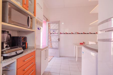 Casa para alugar com 206m², 4 quartos e 5 vagas Casa para alugar com 206m², 4 quartos e 5 vagasCozinha