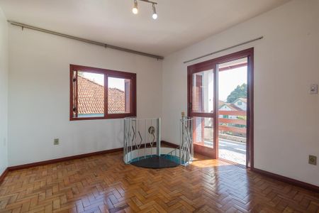 Casa para alugar com 206m², 4 quartos e 5 vagas Casa para alugar com 206m², 4 quartos e 5 vagasSala