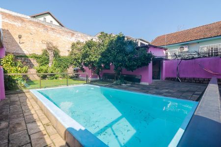 Casa para alugar com 206m², 4 quartos e 5 vagas Casa para alugar com 206m², 4 quartos e 5 vagasÁrea comum