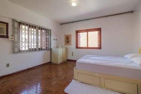 Casa para alugar com 206m², 4 quartos e 5 vagas Casa para alugar com 206m², 4 quartos e 5 vagasSuite