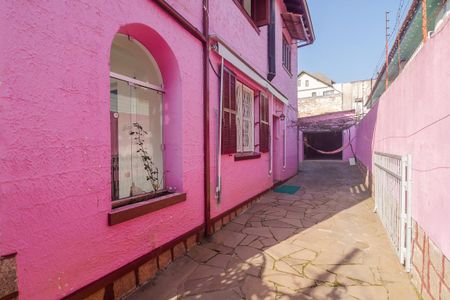 Casa para alugar com 206m², 4 quartos e 5 vagas Casa para alugar com 206m², 4 quartos e 5 vagasÁrea comum