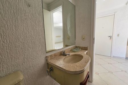 Apartamento para alugar com 158m², 4 quartos e 2 vagas Apartamento para alugar com 158m², 4 quartos e 2 vagasLavabo