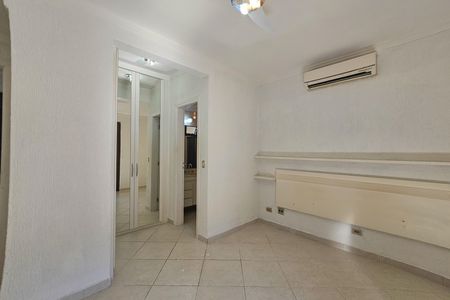 Apartamento para alugar com 158m², 4 quartos e 2 vagas Apartamento para alugar com 158m², 4 quartos e 2 vagasSuíte