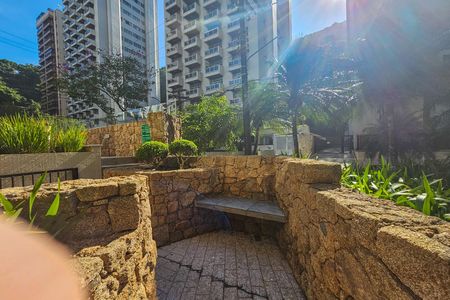 Apartamento para alugar com 158m², 4 quartos e 2 vagas Apartamento para alugar com 158m², 4 quartos e 2 vagasÁrea comum