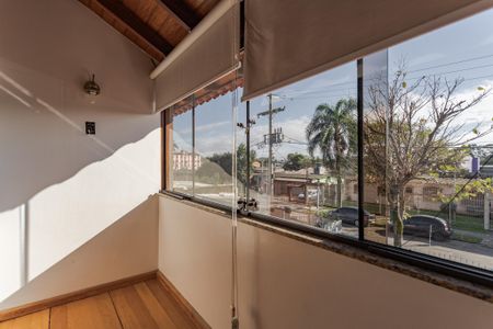 Suíte de casa à venda com 3 quartos, 190m² em Rubem Berta, Porto Alegre