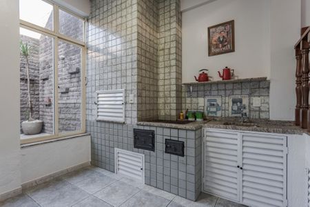 Cozinha de casa à venda com 3 quartos, 190m² em Rubem Berta, Porto Alegre