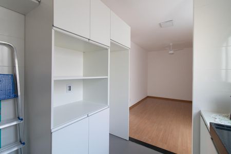 Apartamento à venda com 44m², 2 quartos e 1 vaga Apartamento à venda com 44m², 2 quartos e 1 vagaCozinha