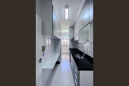 Apartamento à venda com 50m², 2 quartos e 2 vagasCozinha