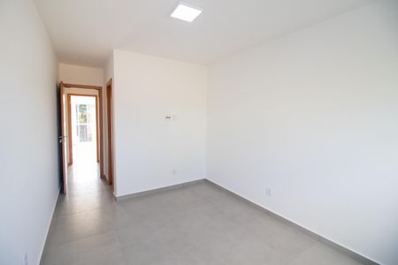 Casa à venda com 75m², 2 quartos e 2 vagas Casa à venda com 75m², 2 quartos e 2 vagasSuíte 2