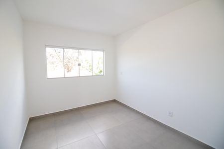 Casa à venda com 75m², 2 quartos e 2 vagas Casa à venda com 75m², 2 quartos e 2 vagasSuíte 2