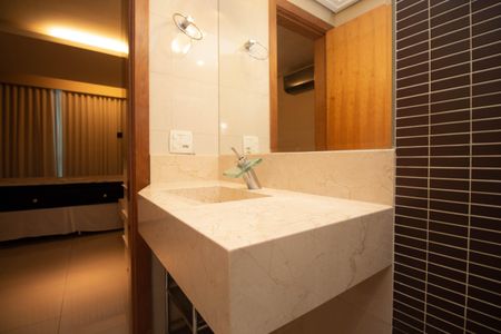 Apartamento para alugar com 80m², 2 quartos e 1 vagaBanheiro da Suíte 1