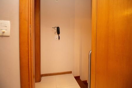 Apartamento para alugar com 80m², 2 quartos e 1 vagaCorredor