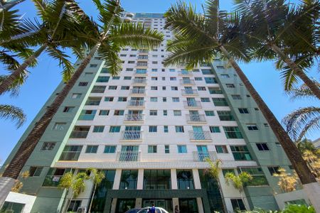 Apartamento para alugar com 80m², 2 quartos e 1 vagaFachada