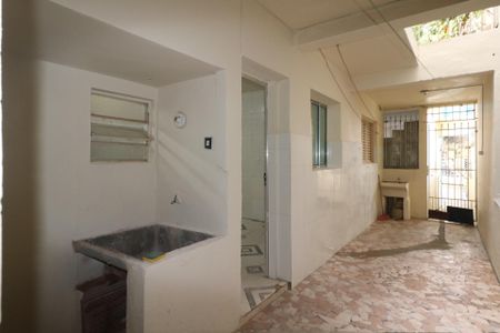 Casa para alugar com 44m², 1 quarto e sem vagaÁrea de Serviço