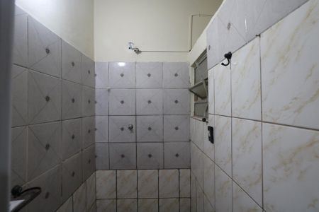 Banheiro Social de casa para alugar com 1 quarto, 44m² em Centro, Diadema