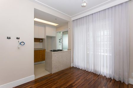 Apartamento à venda com 43m², 1 quarto e 1 vaga Apartamento à venda com 43m², 1 quarto e 1 vagaSala