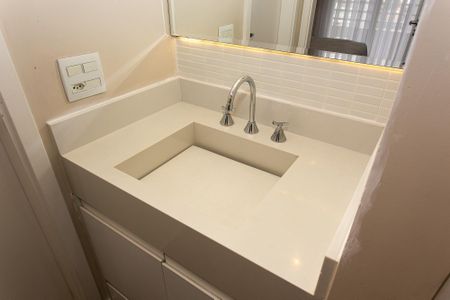 Apartamento à venda com 43m², 1 quarto e 1 vaga Apartamento à venda com 43m², 1 quarto e 1 vagaBanheiro