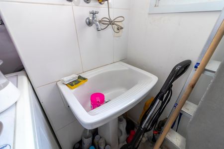 Apartamento à venda com 60m², 2 quartos e 1 vaga Apartamento à venda com 60m², 2 quartos e 1 vagaÁrea de Serviço