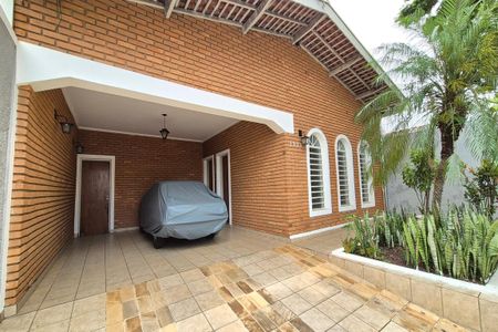 Casa à venda com 194m², 4 quartos e 2 vagasFachada do Prédio